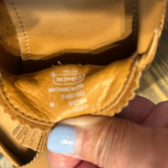 COACH Nadia Moccasin British Tan sz 6 - Picture 4 of 5
